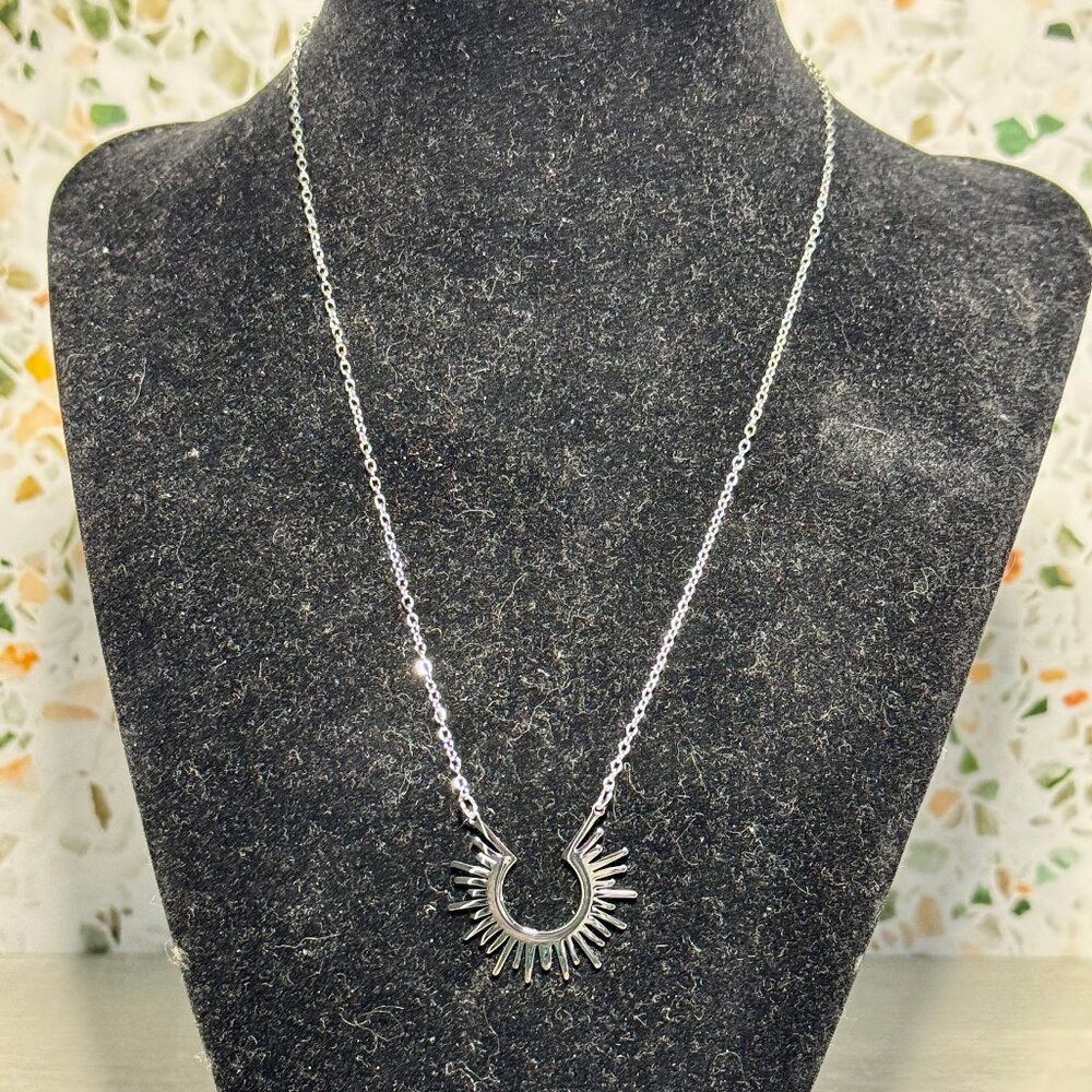 Oorun Sun Ray Silver Pendant Silver Necklace